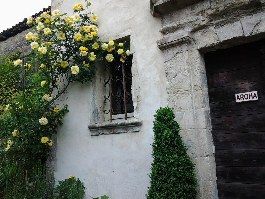 Chambres D'Hotes Aroha Sorde-lʼAbbaye Exteriör bild